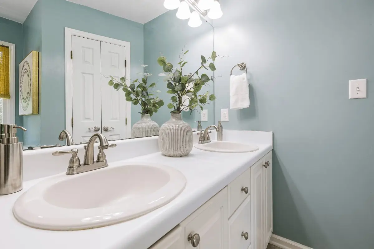 KS Multiservices : Votre artisan multitâche au service des urgences