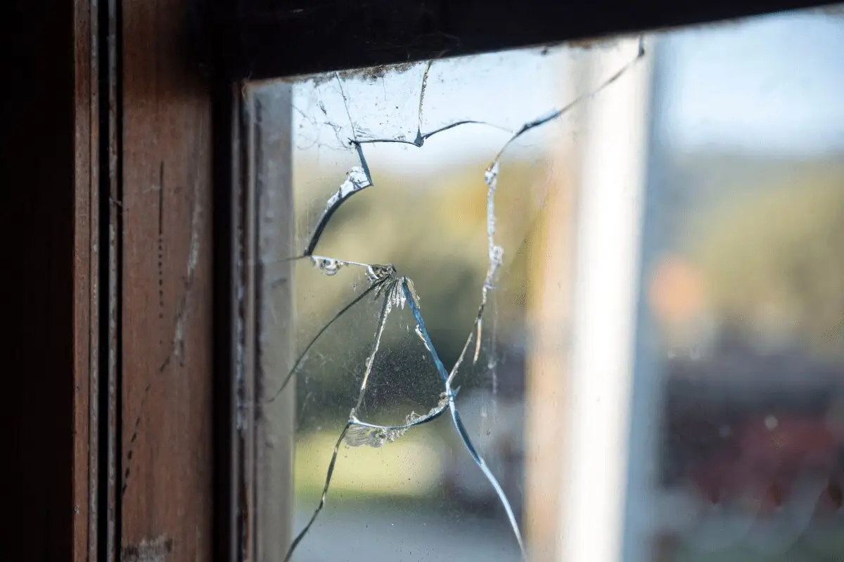 KS Multiservices : Votre artisan multitâche au service des urgences